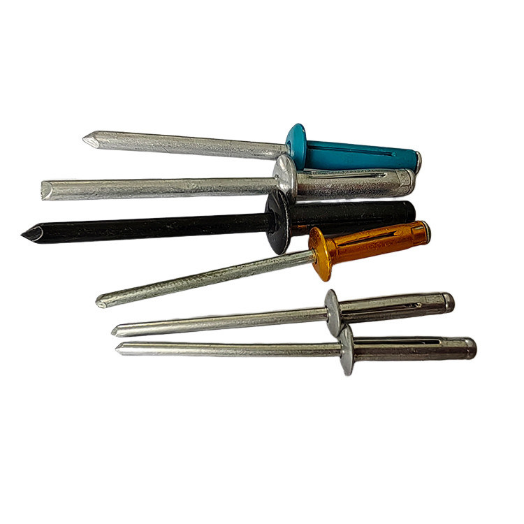 Доступные для бюджета коррозионно устойчивые фонари с долговечной алюминиевой конструкцией